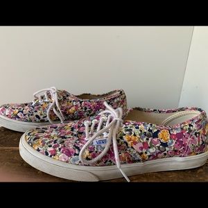 Women’s Vans